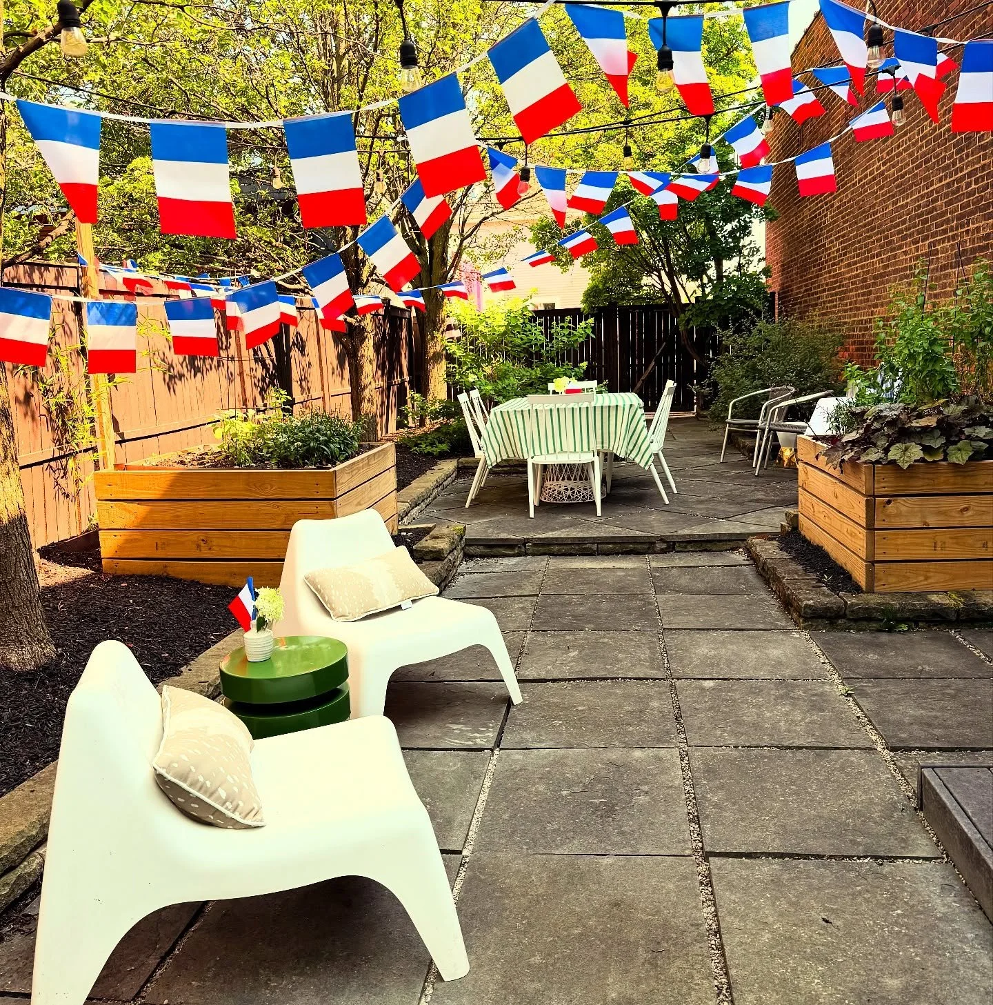 Happy Bastille Day! 🇫🇷

This past Friday we had the pleasure of hosting the traveling quarterly meet-up at the studio. We gathered to talk shop, share laughs, and dream up future gatherings&mdash;complete with sweets, treats&hellip; and of course, 