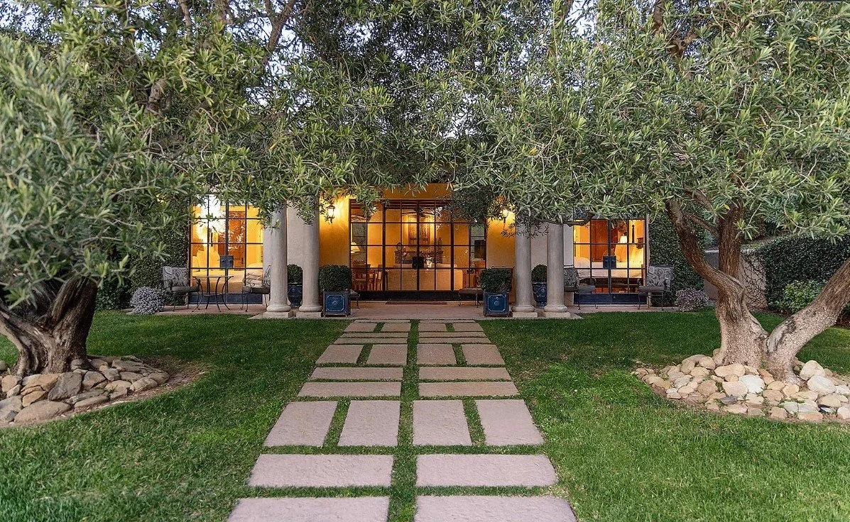 dorit guest house.jpg