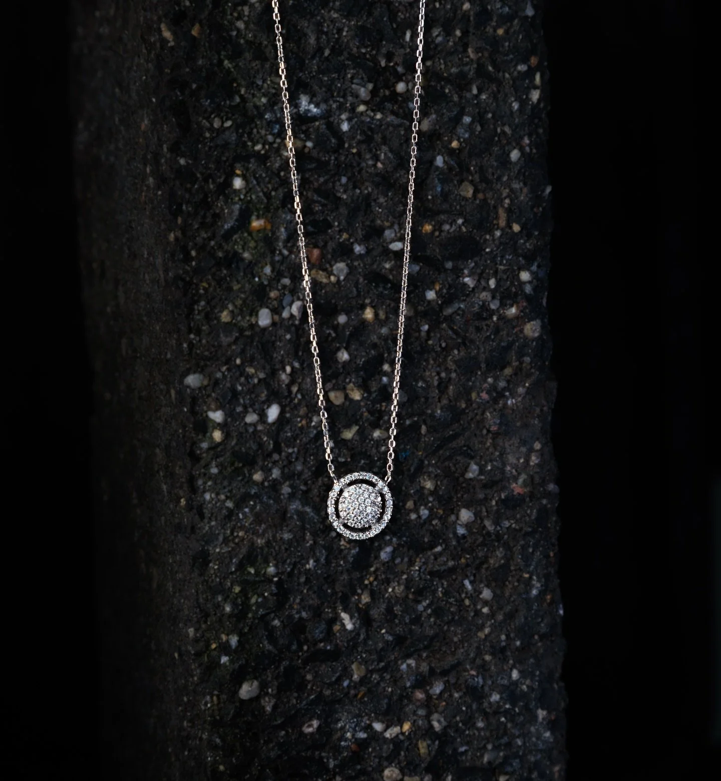 ✨ A world within you. ✨
The Donya Necklace honors the universe you carry inside &mdash; your memories, strength, and light. Its circle, framed with pav&eacute;-set zircon stones, reflects life, protection, and continuity.

#aworldwithinyou #donyaneck