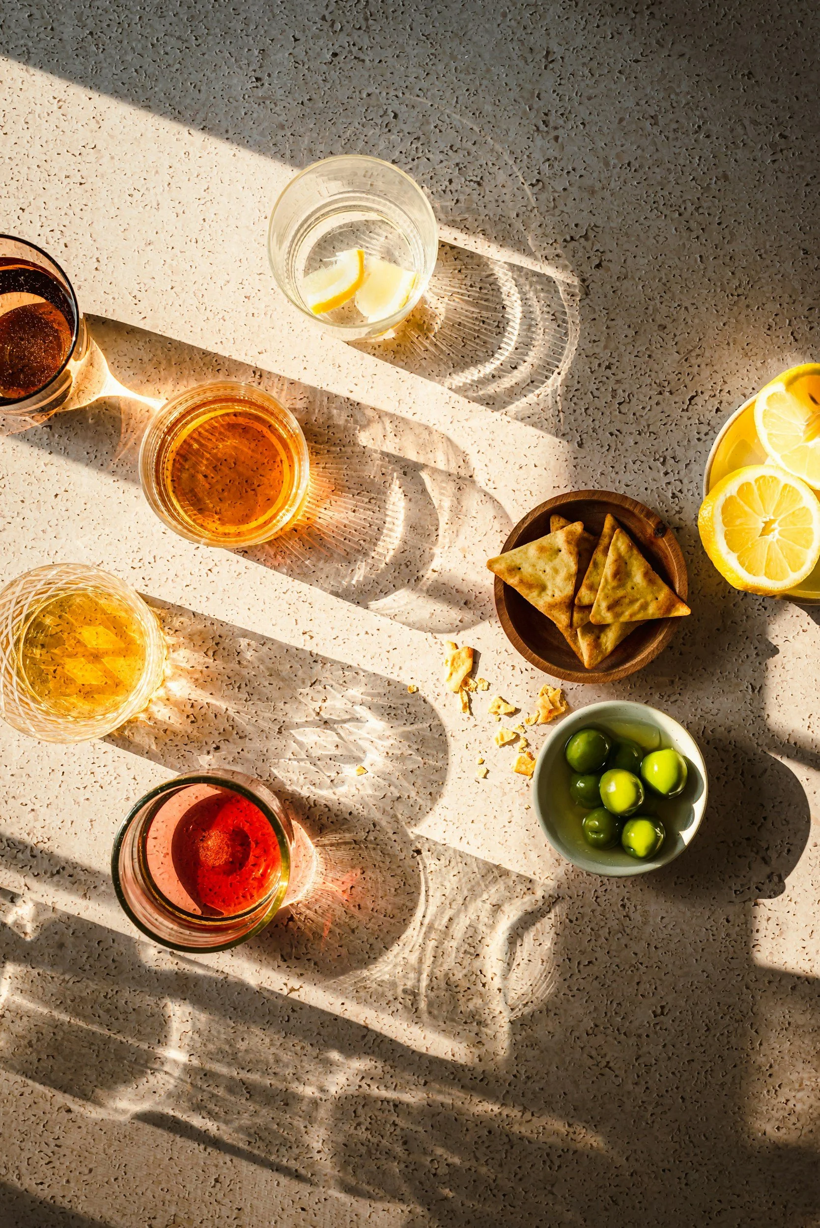 Free Weekly Event: L'Apéro