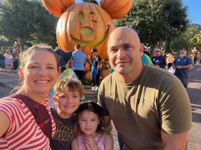 Family Universal Studios 1.jpg