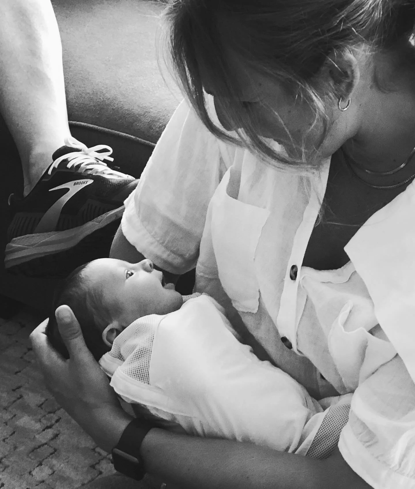 Last night, I attended my fastest delivery to date - mom went from water breaking to bonding with her baby, calmly munching on string cheese in bed in less than 30 minutes. The power of childbirth is truly awe-inspiring 🩵 

Birth childbirth Orange C