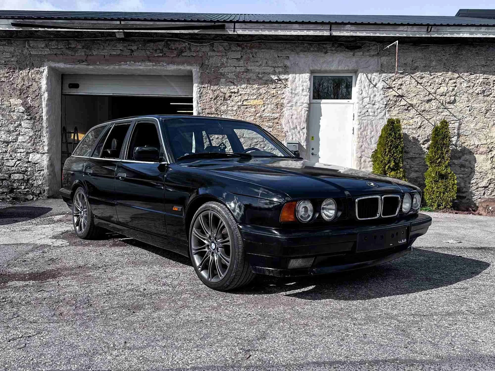 BMW E34 must autokiletus enne ja pärast töö lõppu