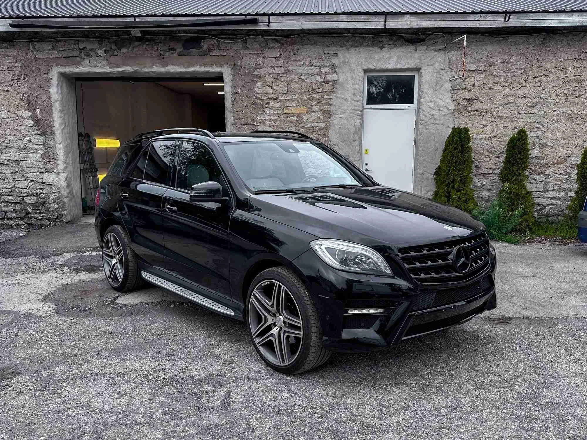 Mercedes GLE chrome delete pärast full wrap kiletamist