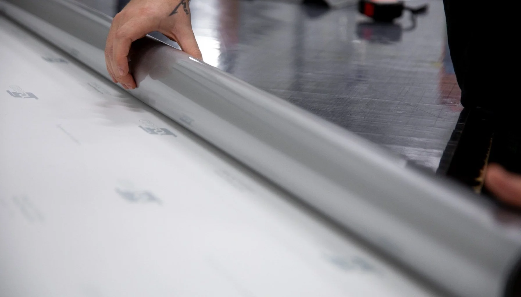 Erinevad kleepimis ja kiletamise tööd + auto wrap