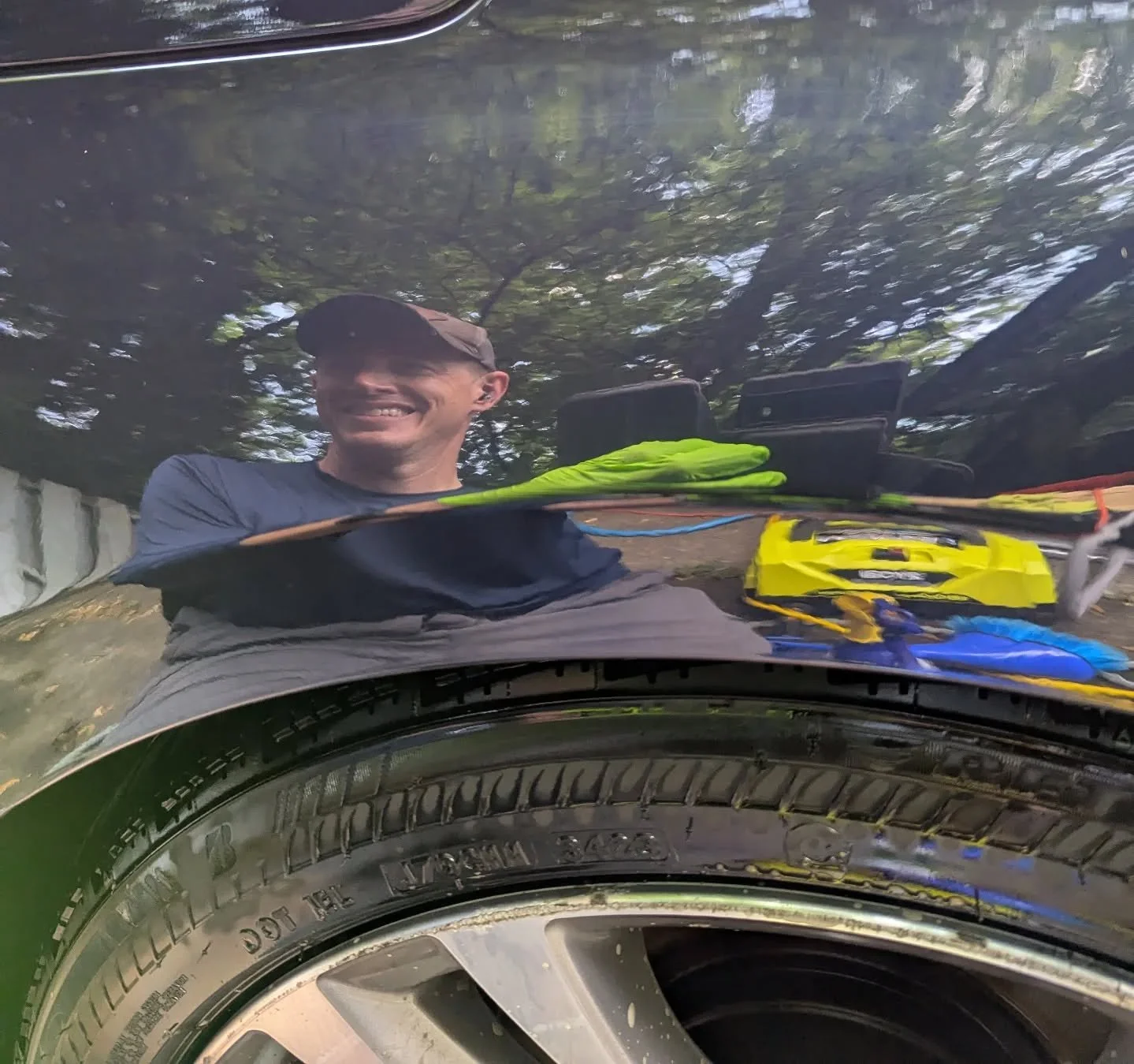 Transforming this 12-year-old paint into a showroom stunner! 🚗✨ Kicking off the morning with some serious shine. 

 #CarDetailing #AutoSpa #ShowroomShine #CarCare #DetailingLife #CarLovers #ShineBright"