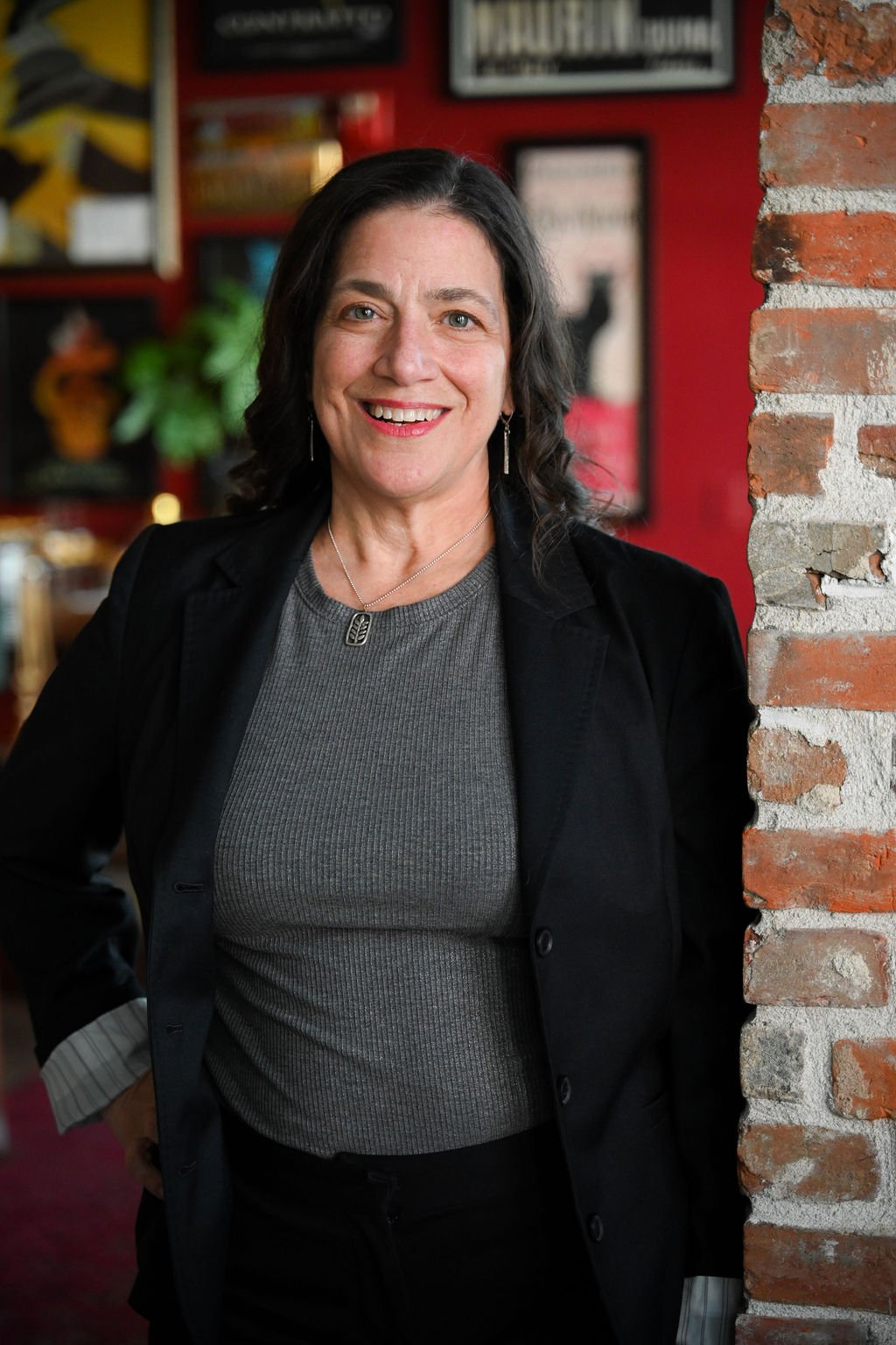 Toni Pogue of CONA Wealth works in paraplanning and marketing.