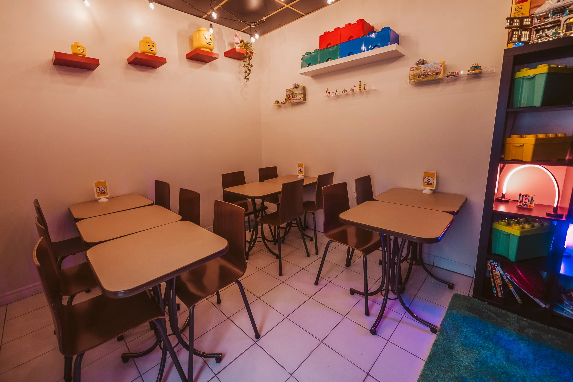 Brik Atypik-8011-Web-2400px.jpg