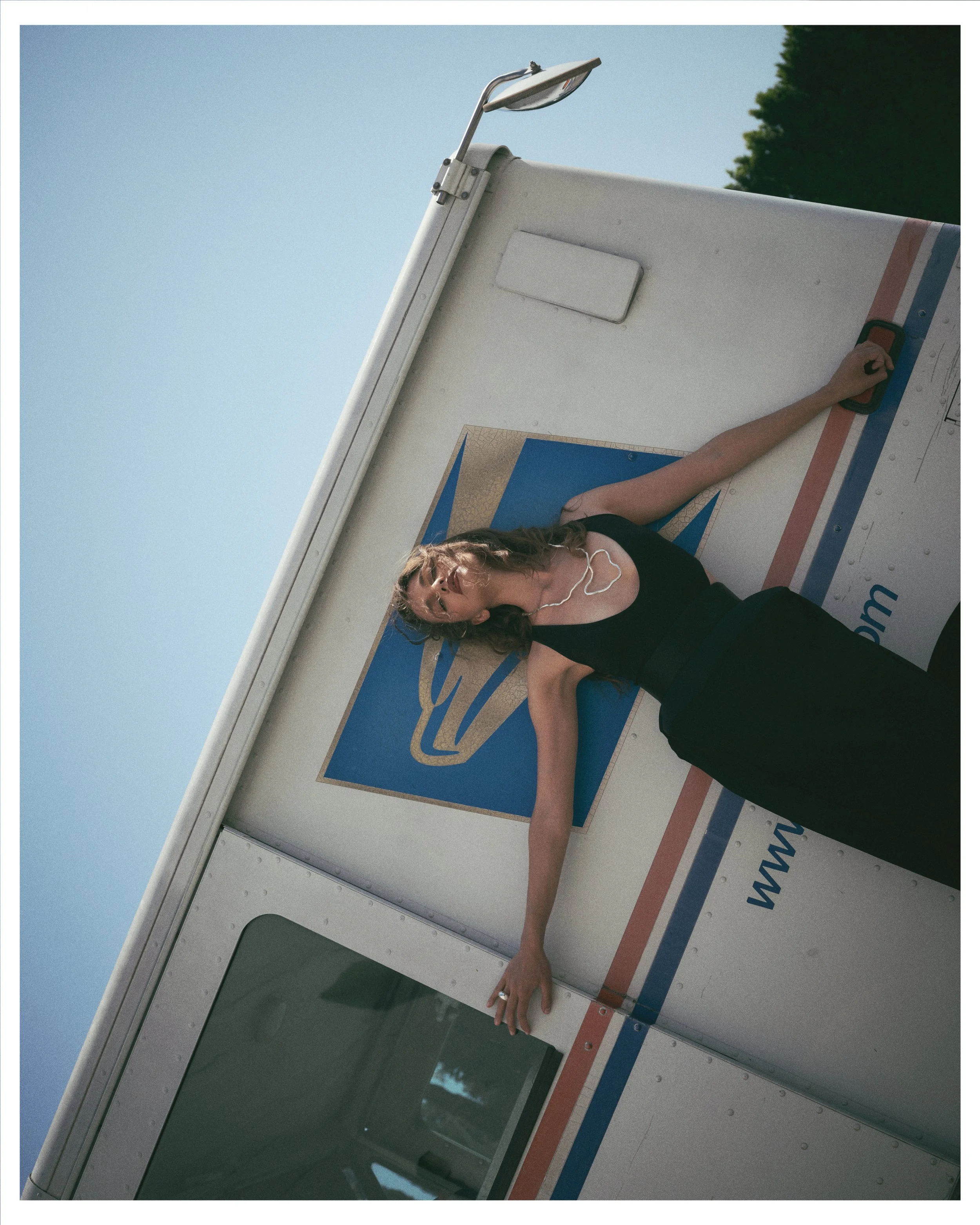 Katrin, shot by Eluvier Acosta