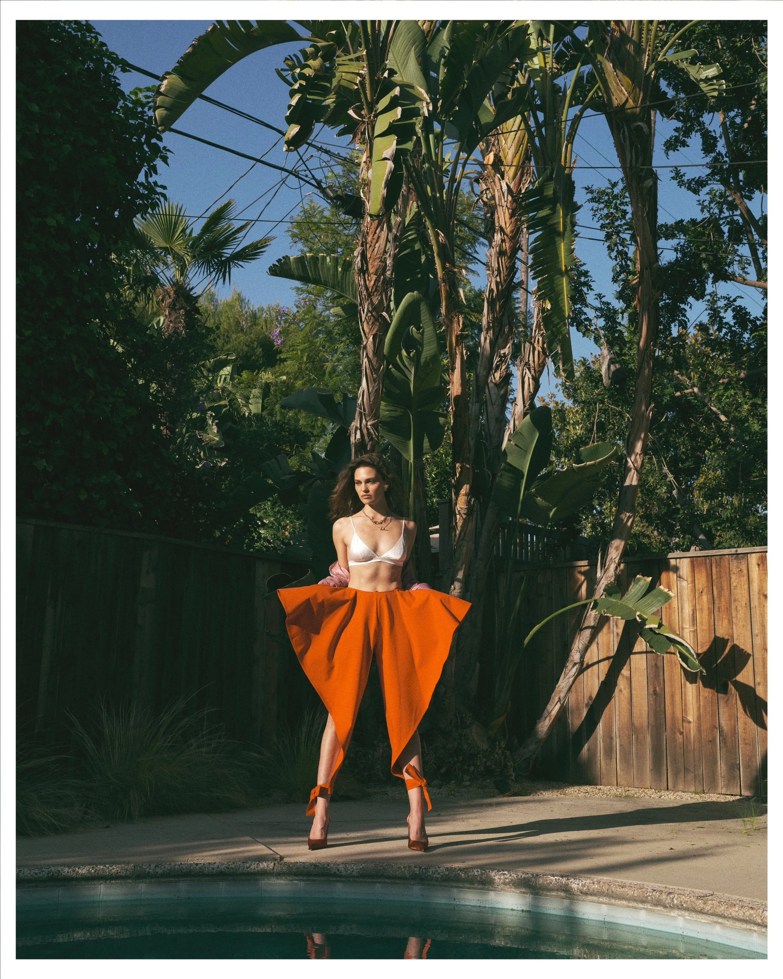 LA EDITORIAL 30042622414.jpeg