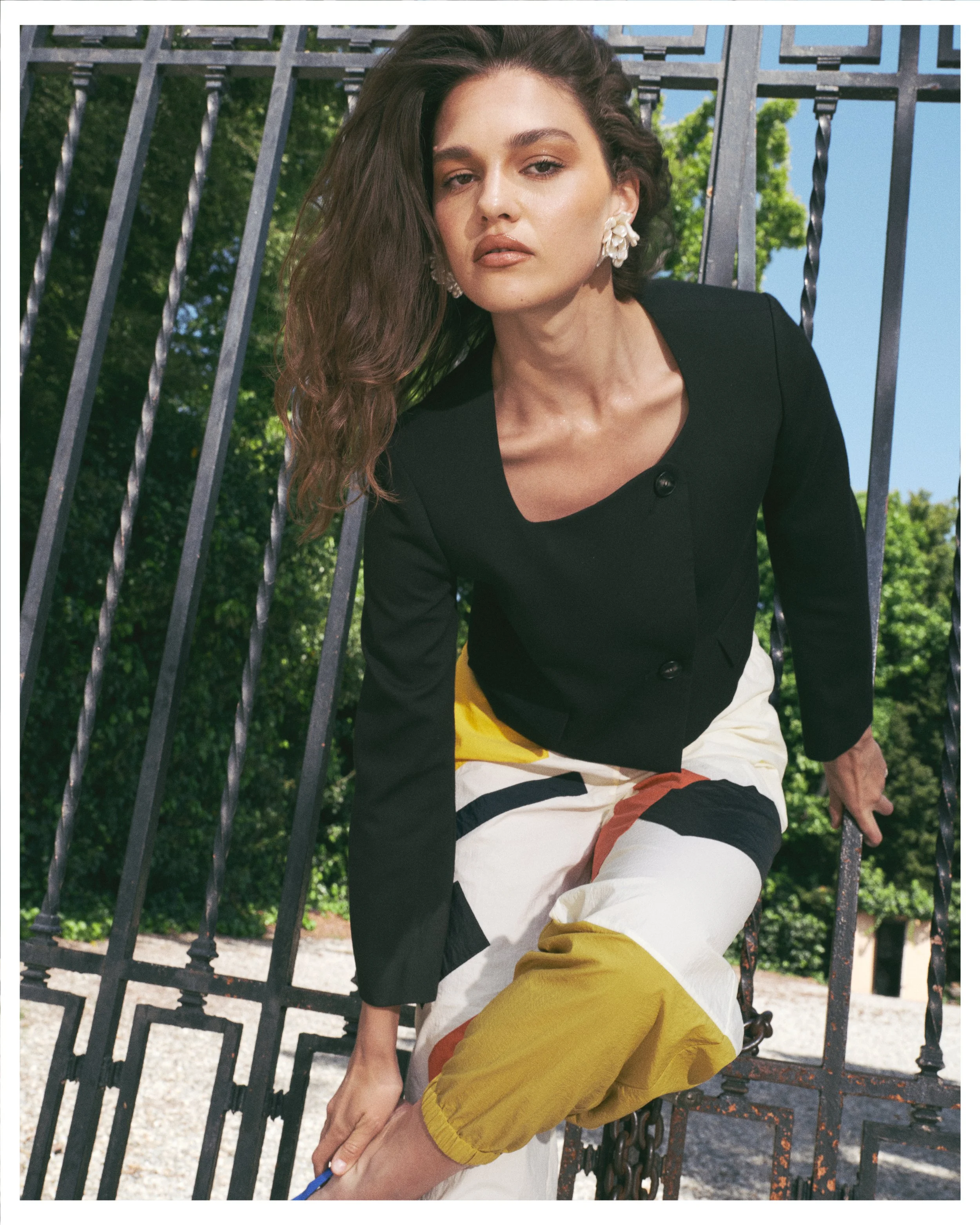 LA EDITORIAL 30042621926.jpeg