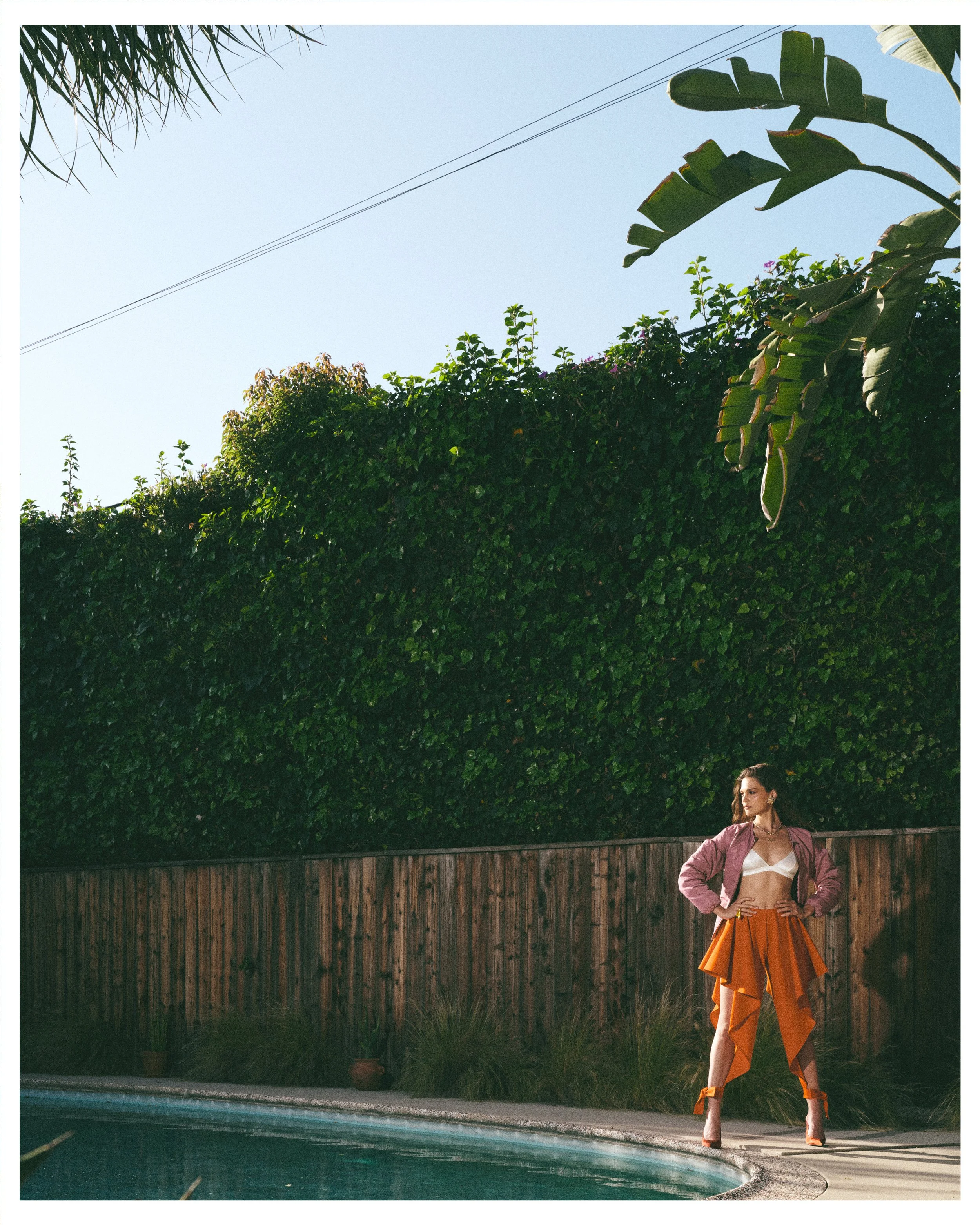 LA EDITORIAL 30042622343.jpeg