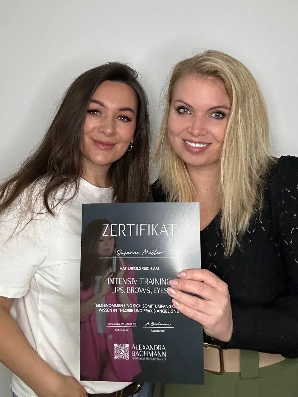 Permanent Make UP Masterclass Voi Einzeltraining LIPPEN AUGENBRAUEN WIMPERNKRANZ mit Alexandra Bachmann Point Academy