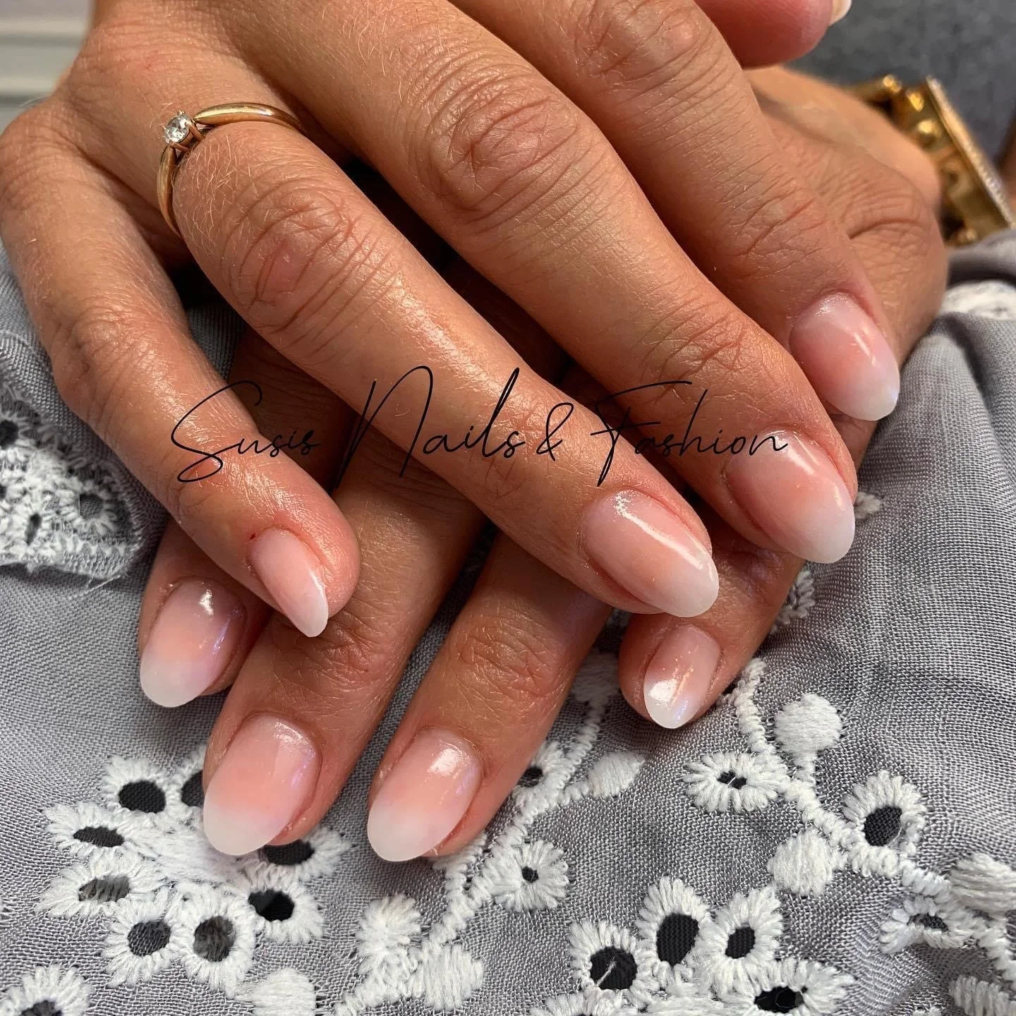 Nageldesign künstliche Nägel