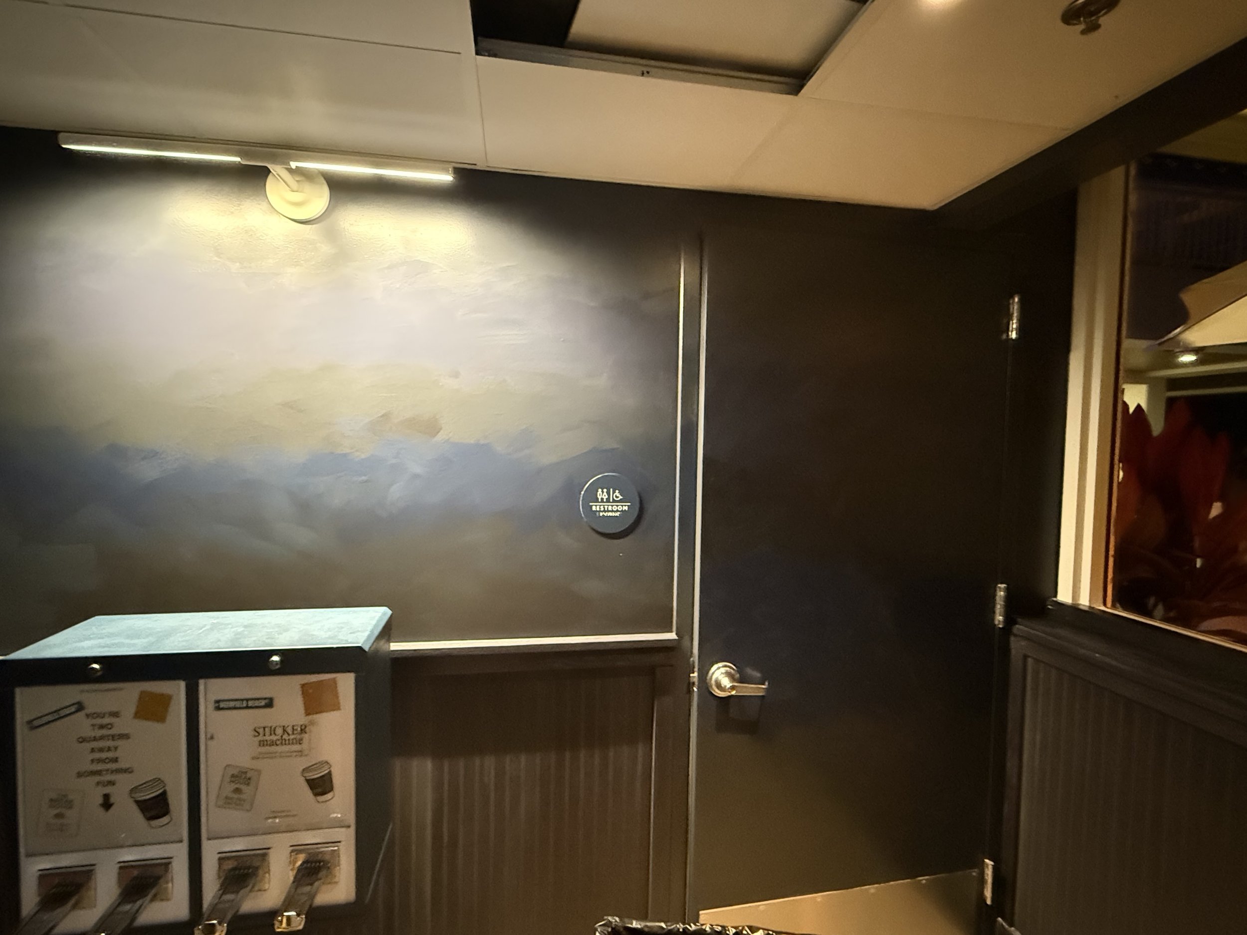 Restaurant wall finish