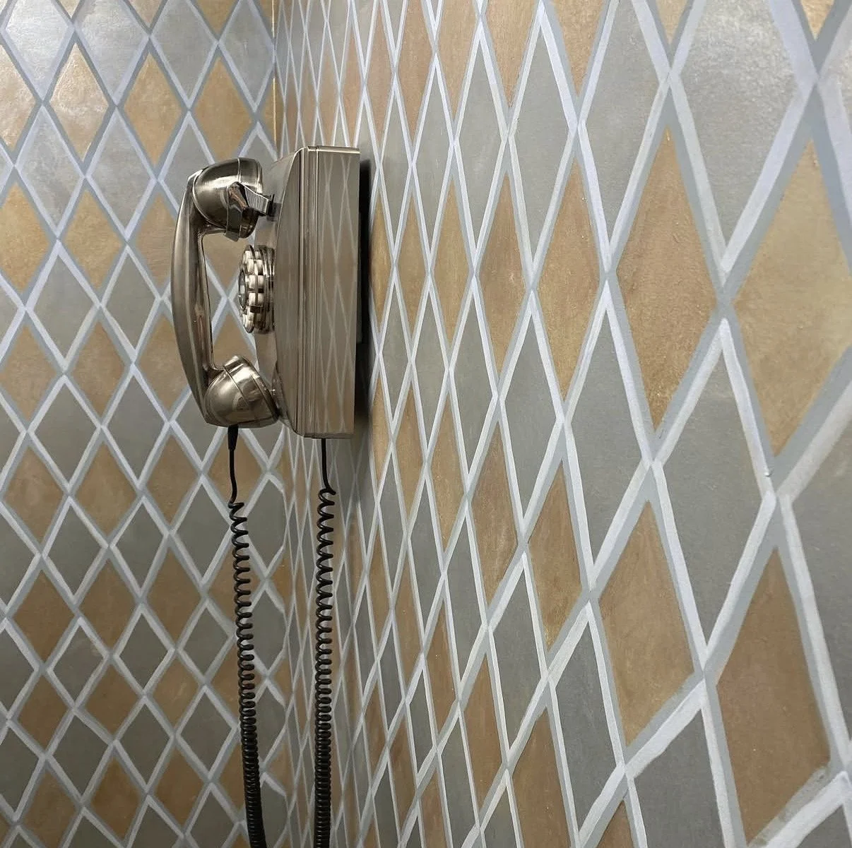 Hand Painted elevator, FL