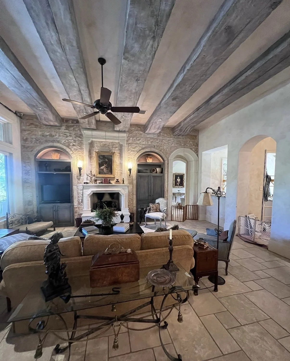 Lime paint walls and faux aged wood in grey ceiling
