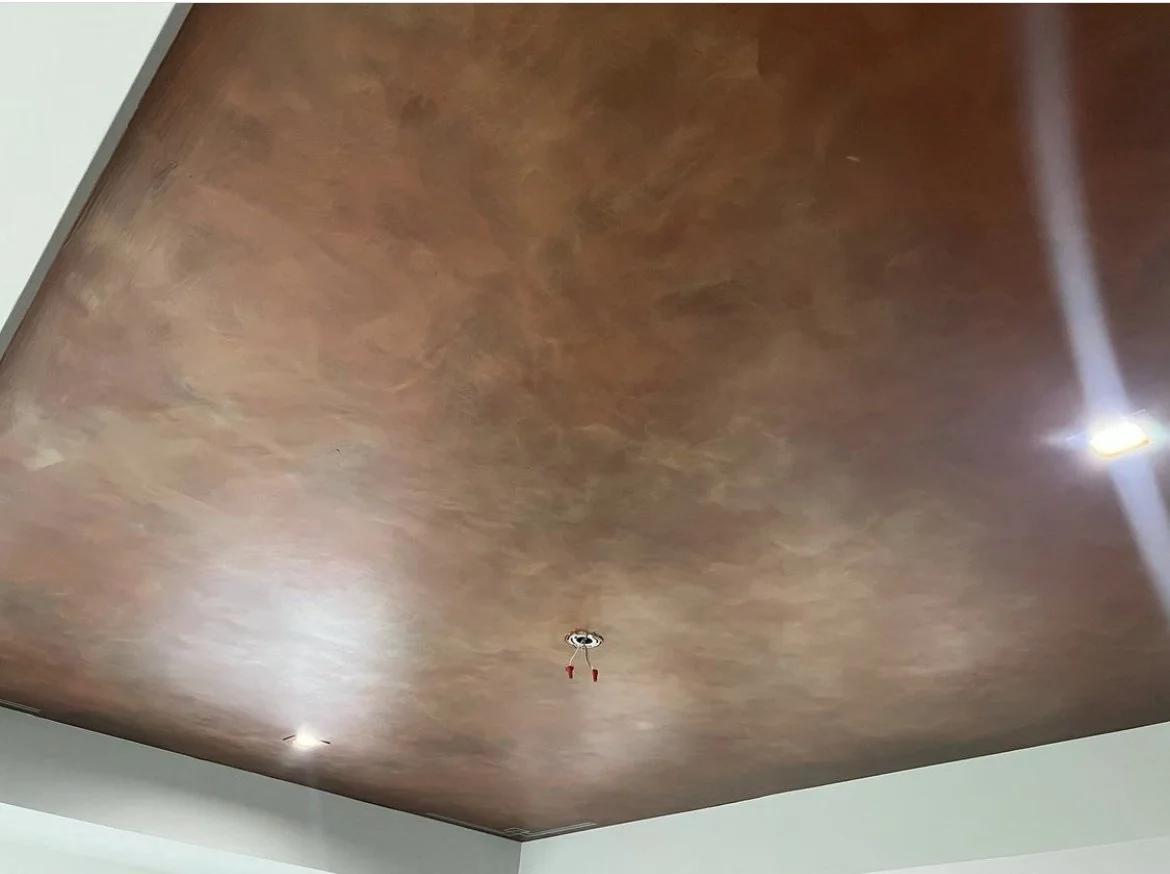 Metallic finish on ceiling