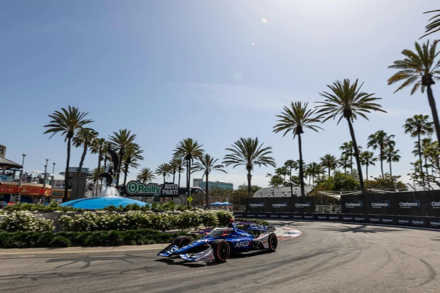 A few photos from Long Beach before switching into MAY mode 📸🏆🥛

#GoJHR #IndyCar