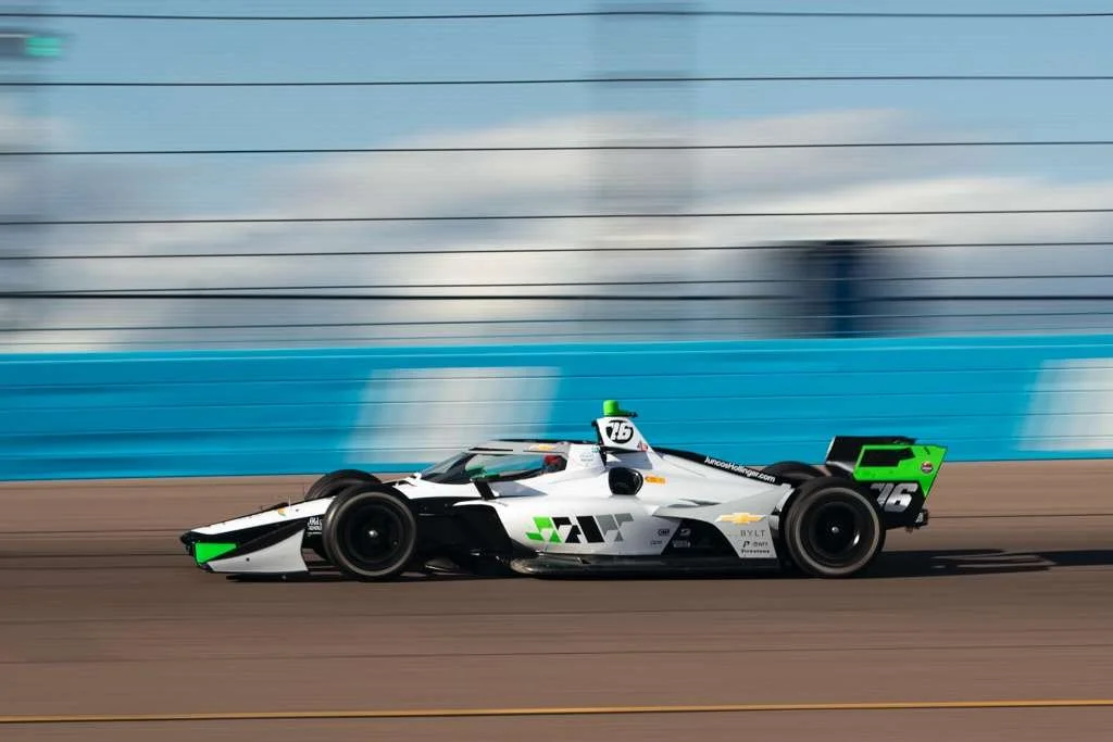 Image of Rinu Veekay's 76 Juncos Hollinger Chevrolet on track at Phoenix Raceway