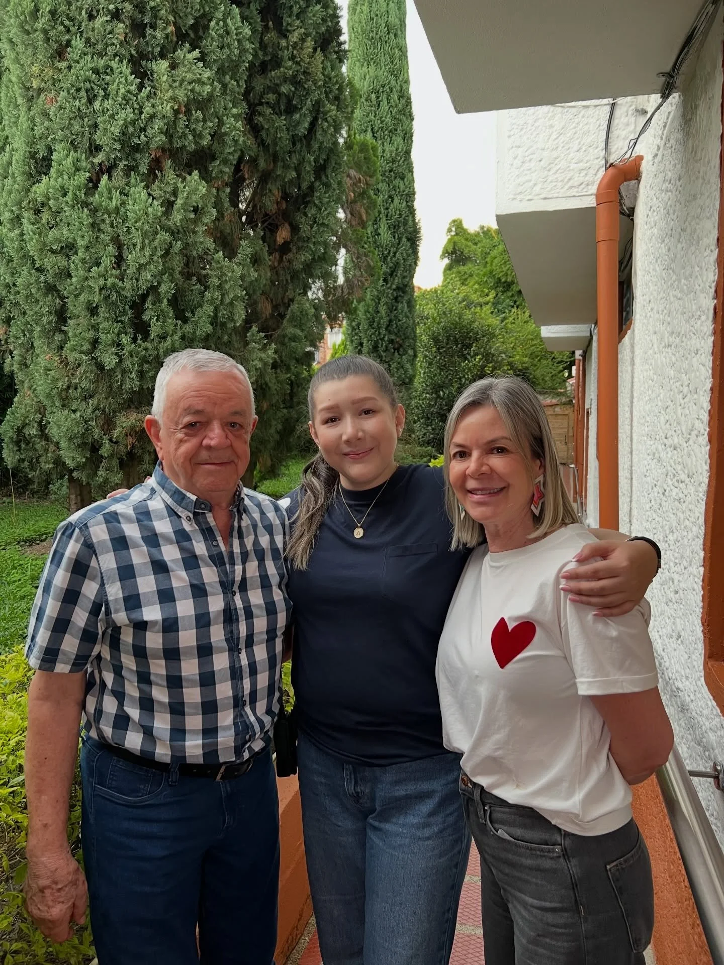 🥳 Felicidades para los ganadores de los beneficios del hogar 🏡 

Se entregaron 

2 pensi&oacute;n que ganaron 15% de la factura de enero
2. Media pensi&oacute;n 15% fac enero
Habitaci&oacute;n Teresita

Como la mayor&iacute;a de los ganadores no es