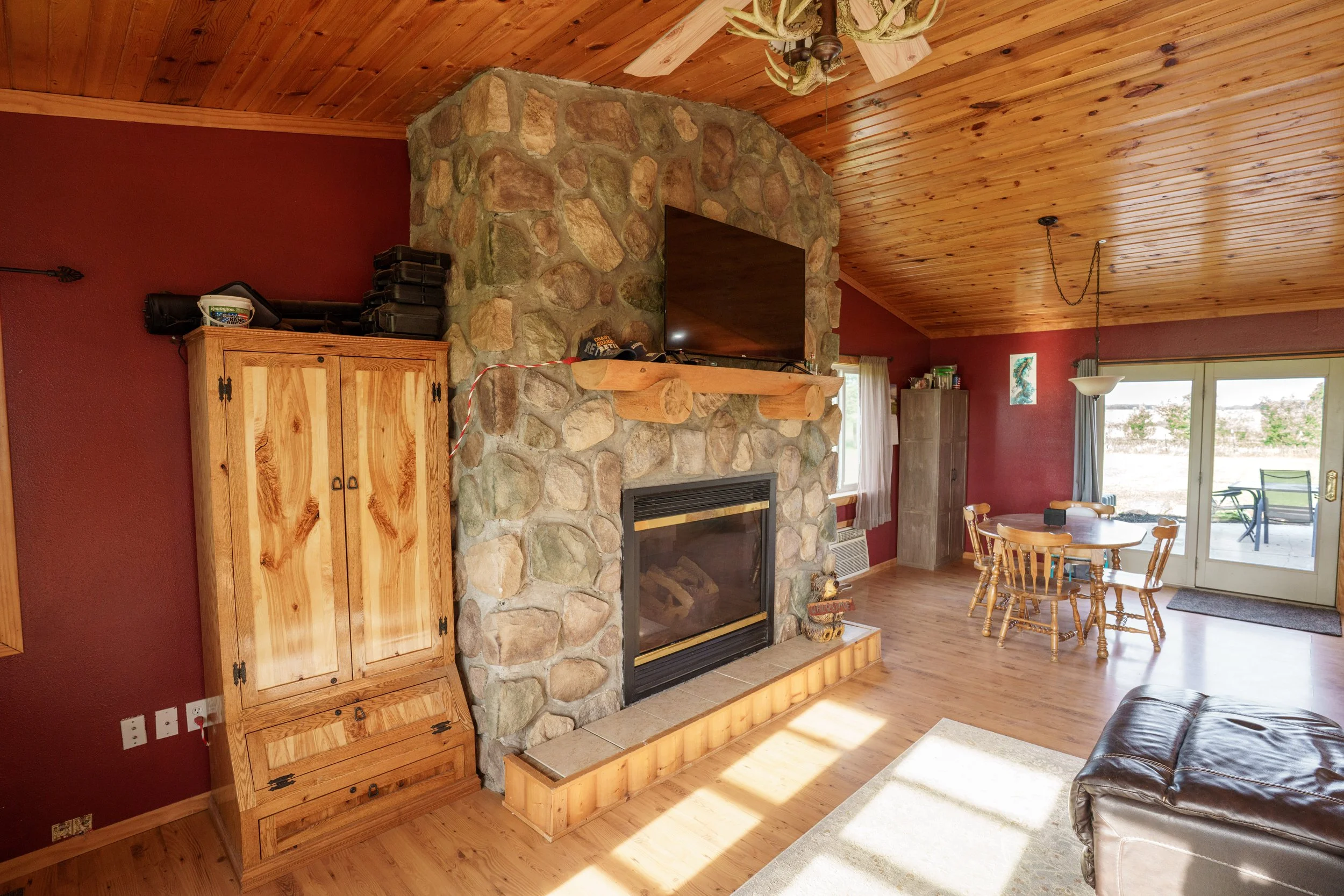 8131 345th Ave (26 of 48).jpg