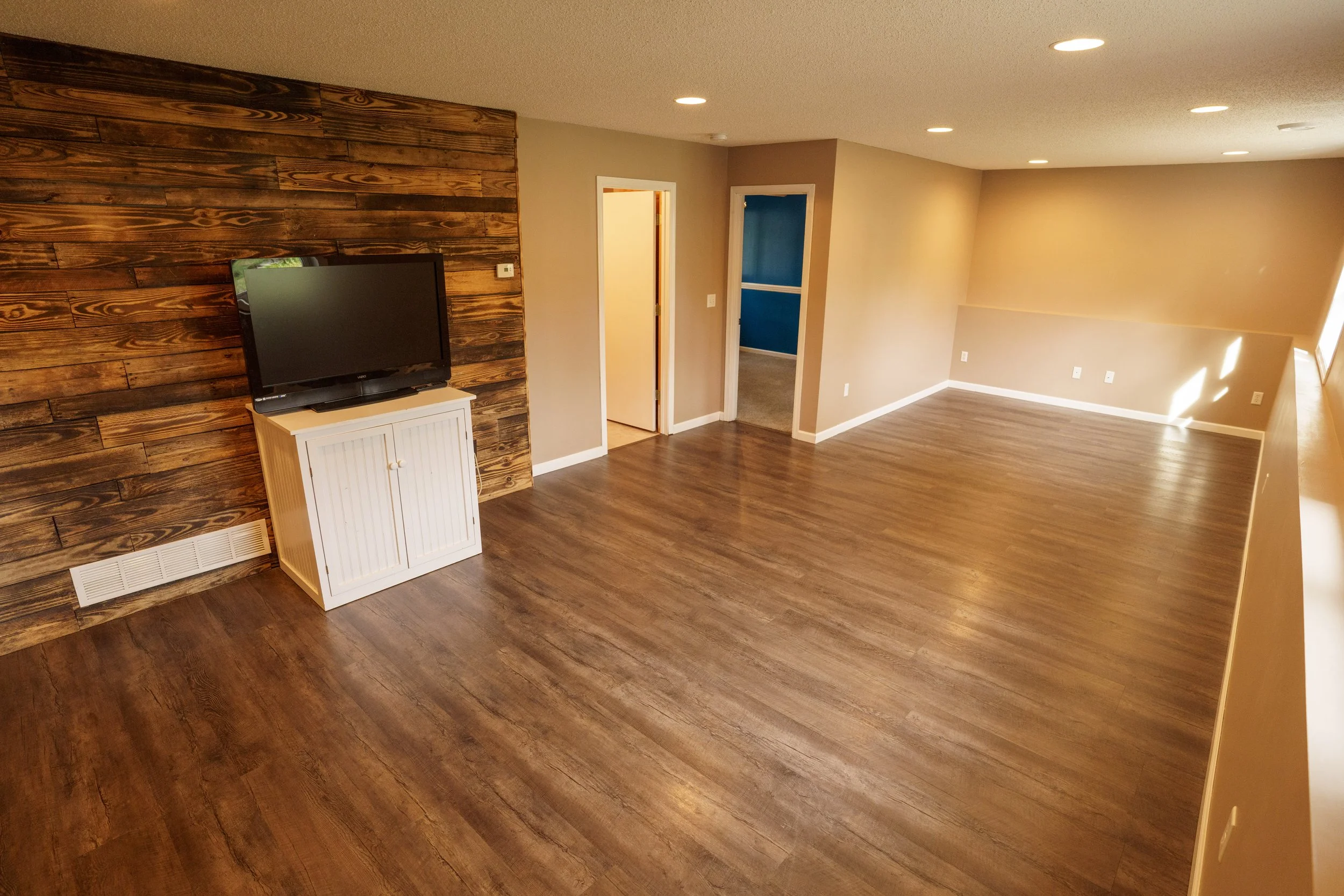 Interior (8 of 53).jpg