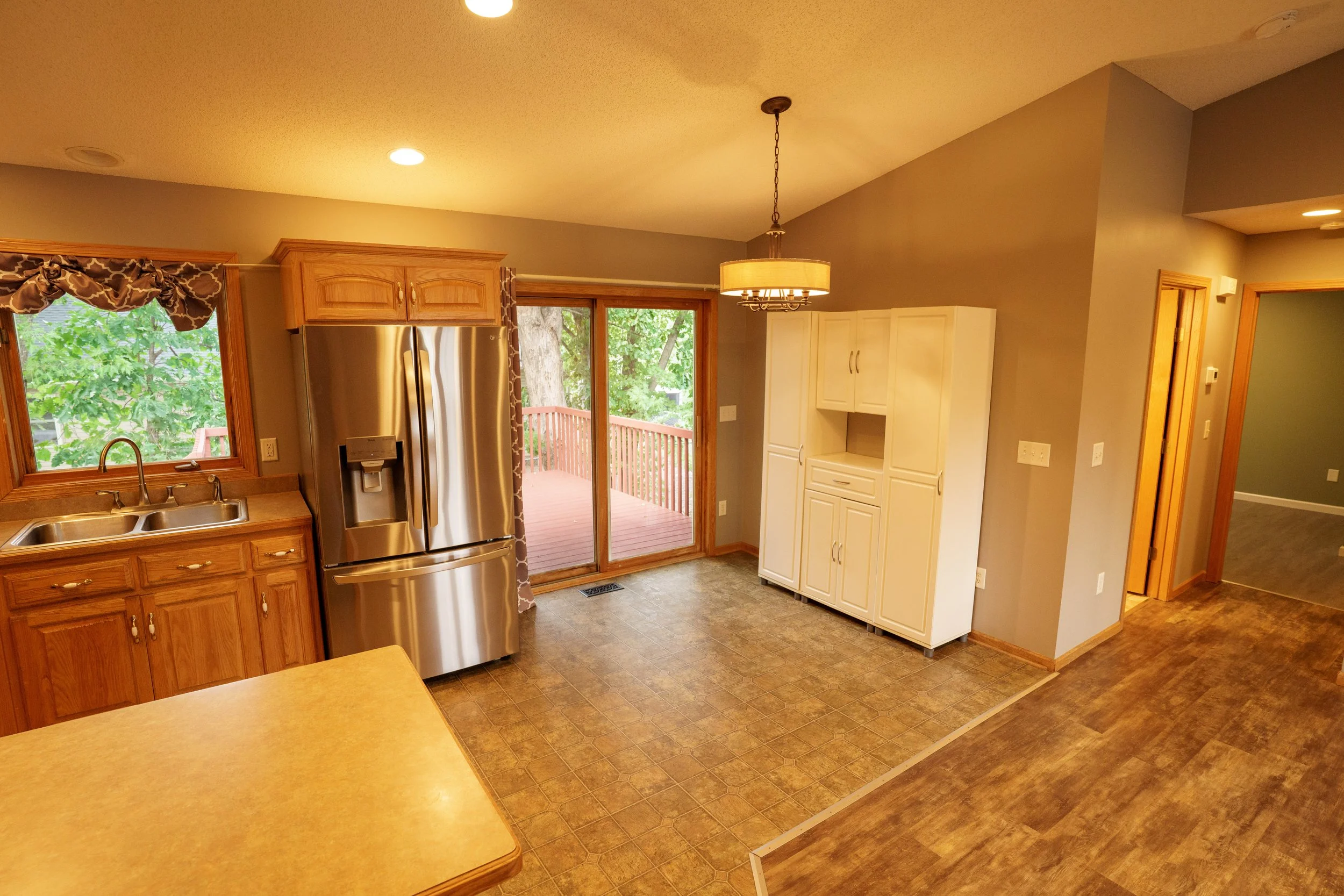 Interior (25 of 53).jpg