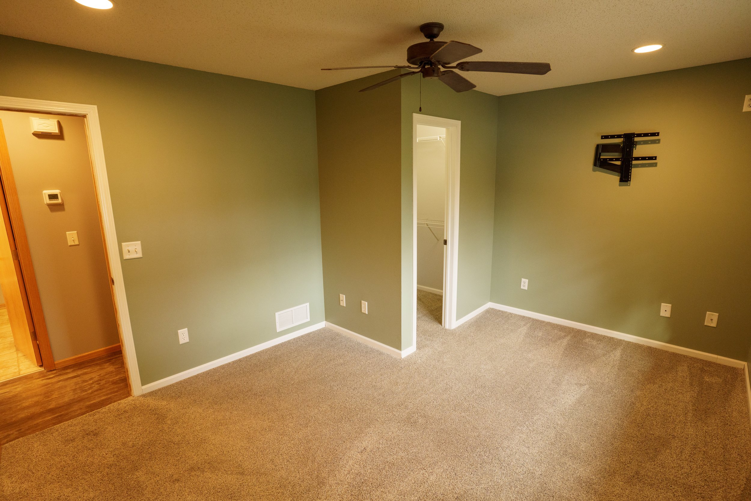 Interior (45 of 53).jpg