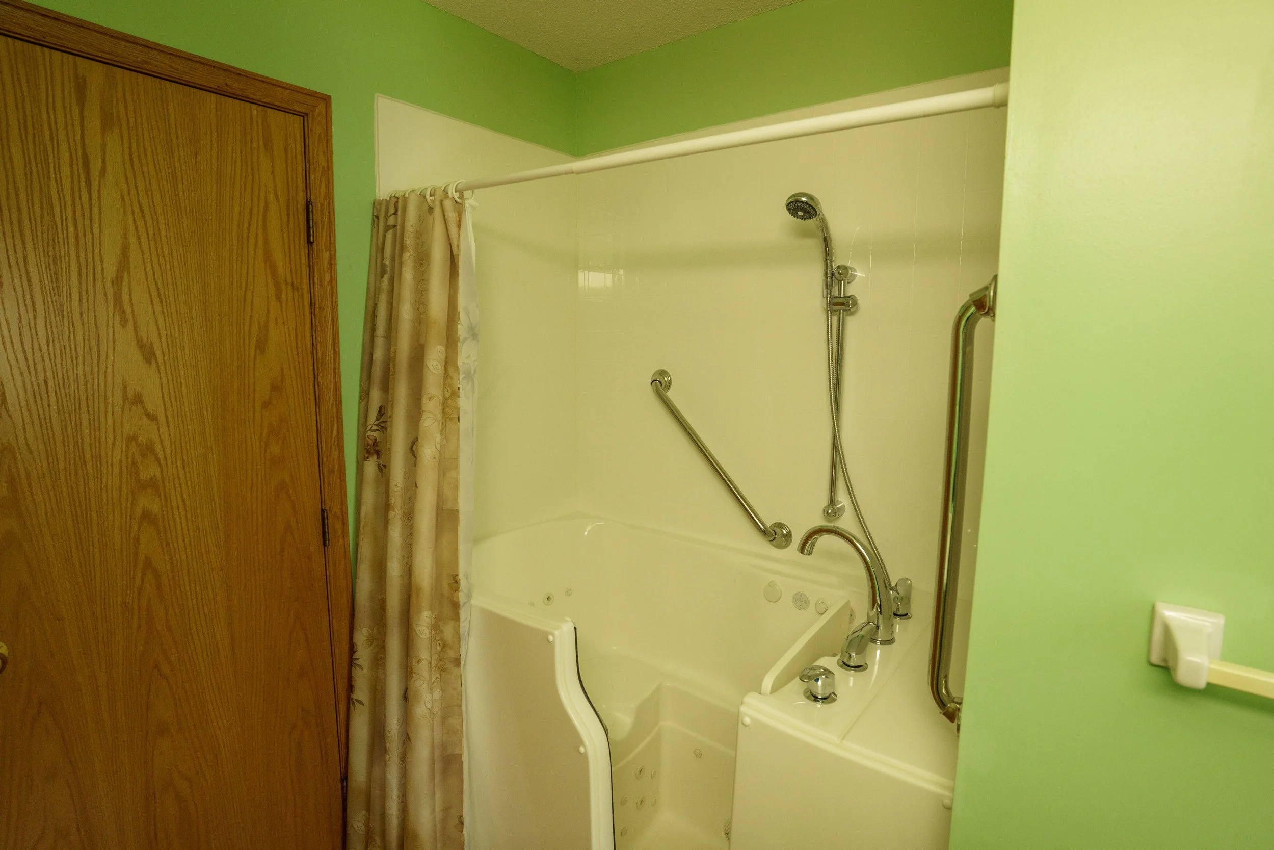 1006 Eighth St S (40 of 79).jpg