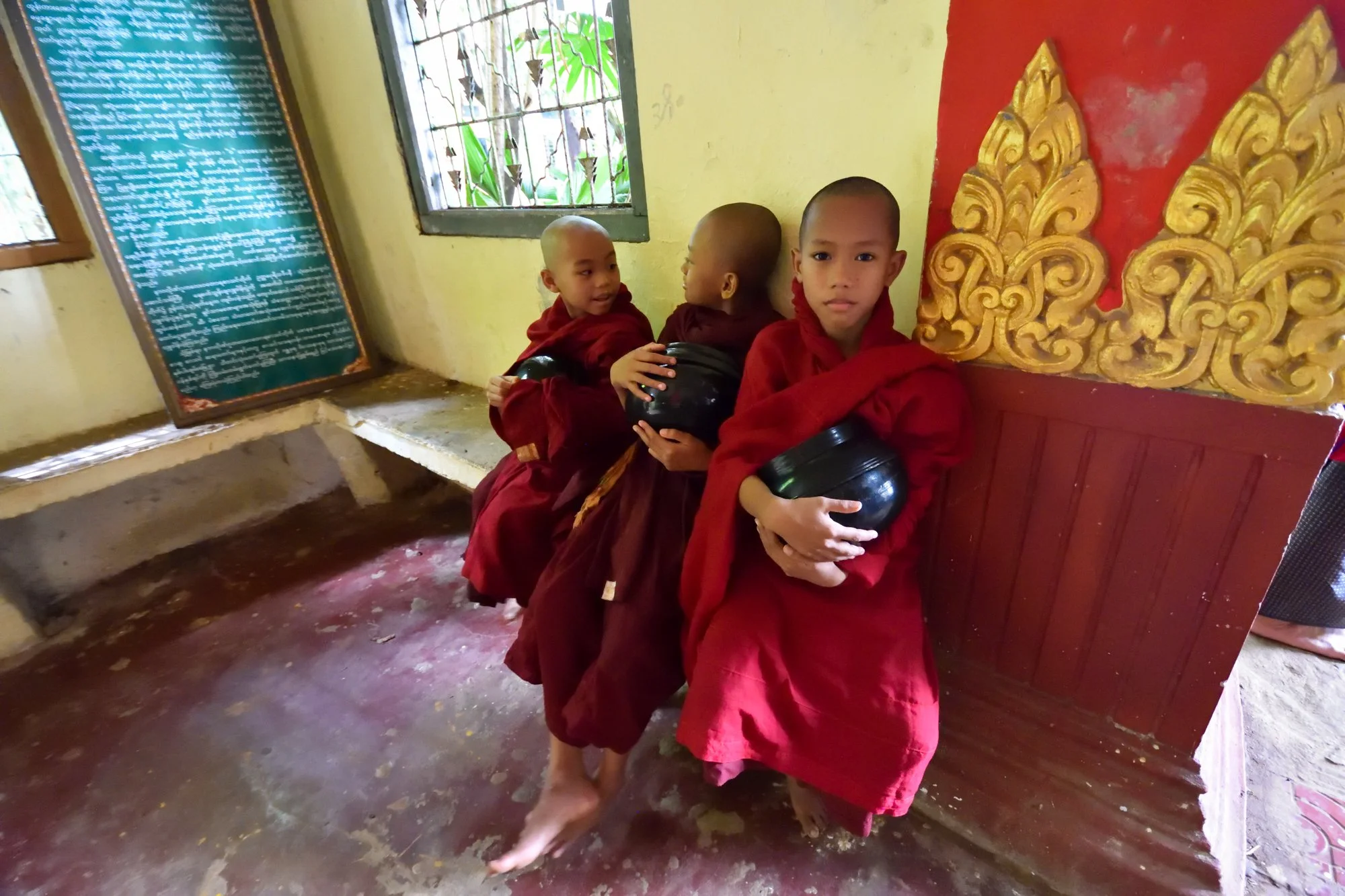 boy monks.jpg