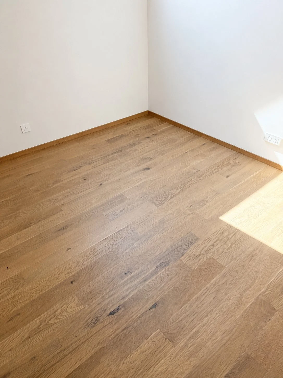 16-parquet-contrecolle-chene-maison-neuve-7.jpg