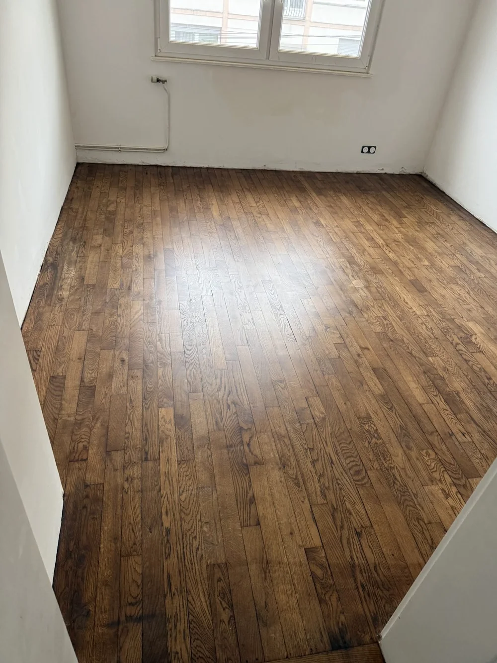 Parquet teinté Bona Craft Oil et vitrifié Bona Traffic HD