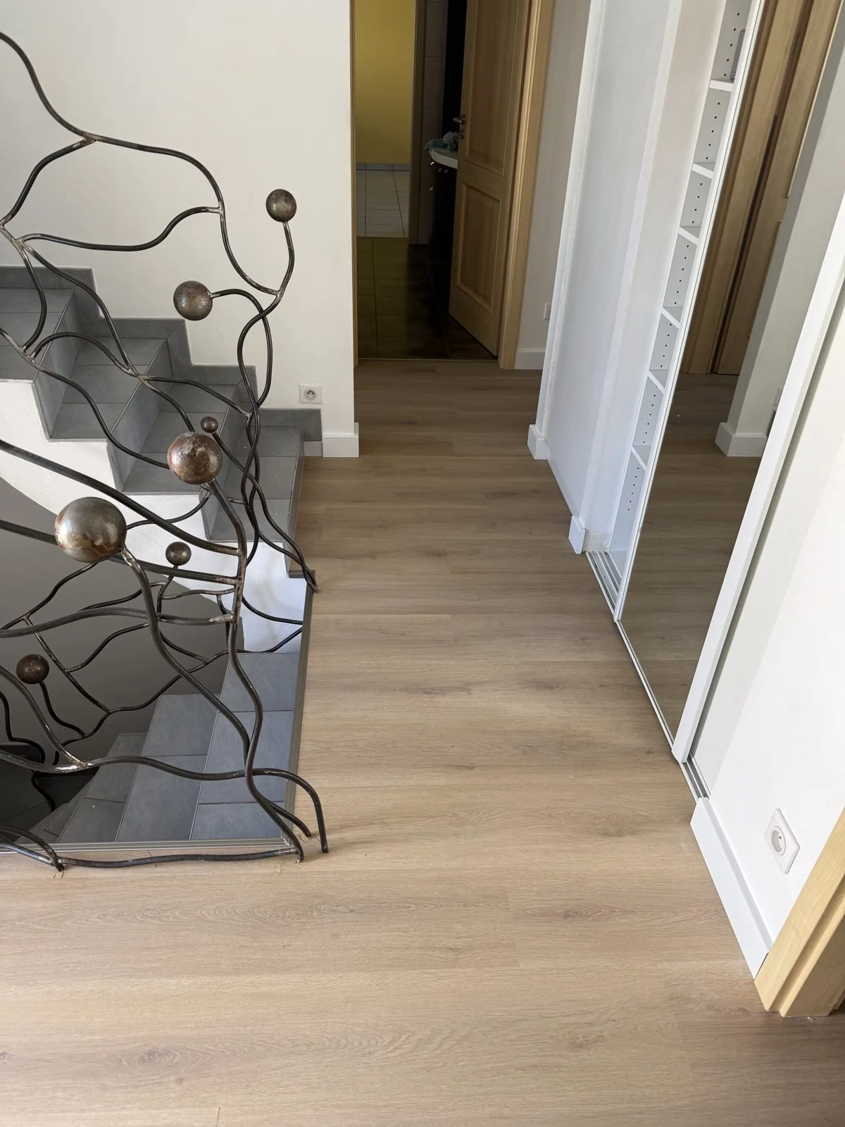 09-vinyle-lvt-sur-carrelage-eschau-ap2.jpg
