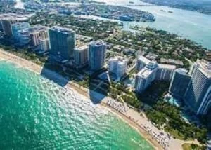 6/1 - Traveling Together: 8 Tips for a Successful Summer Vacation as a Couple