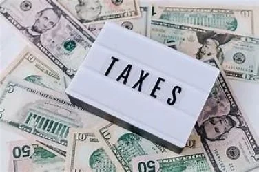 How to Navigate Tax Season&nbsp;Without Hurting Your Marriage