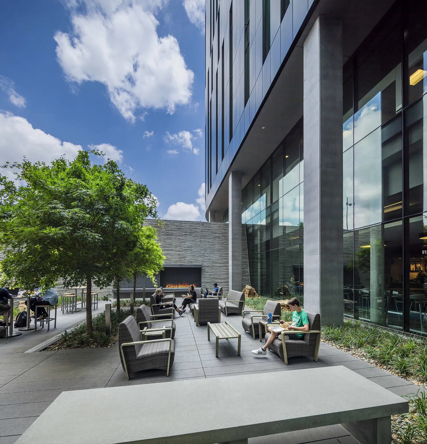 Cerner INN Courtyard with Fire.jpg