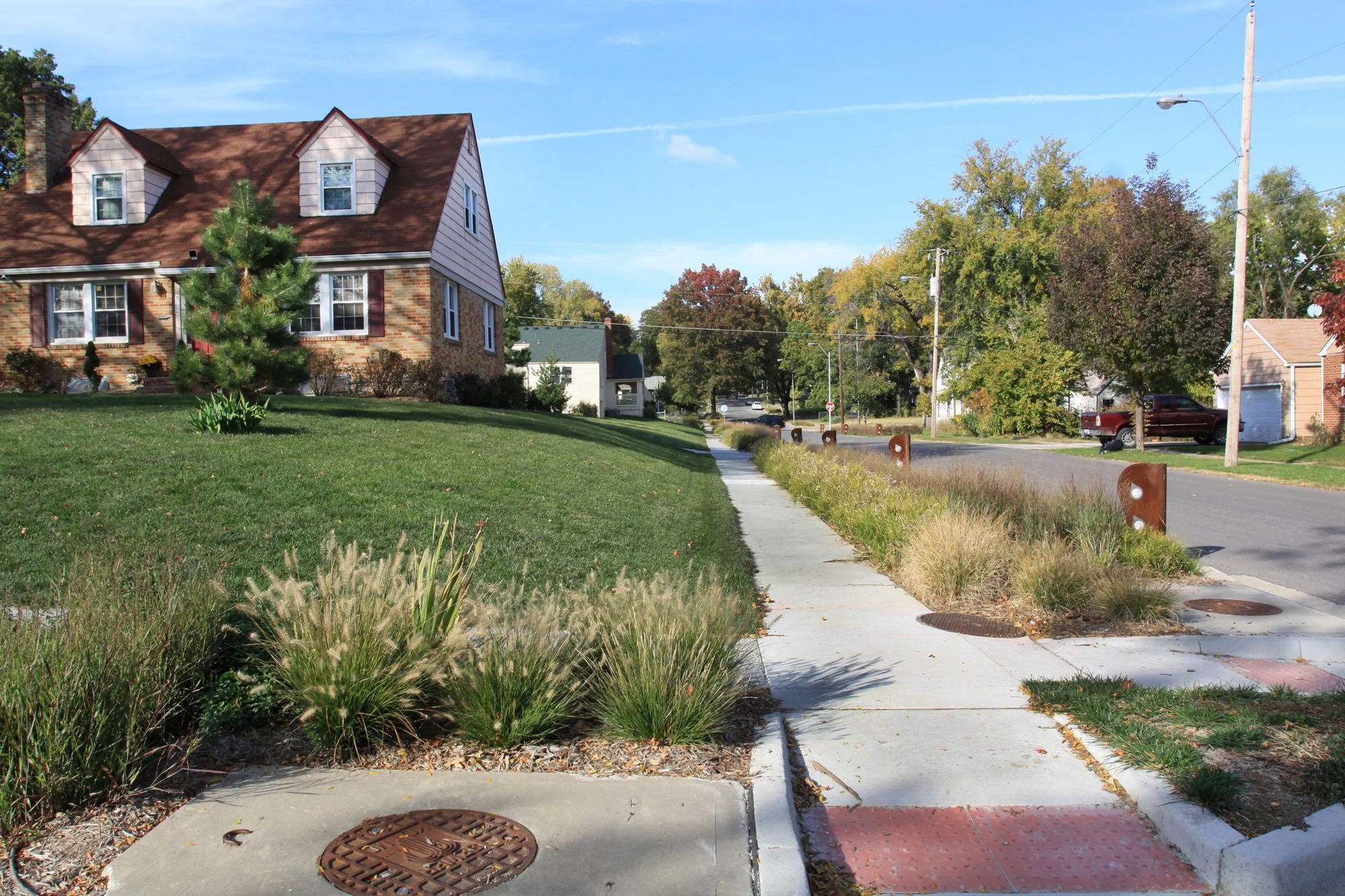 Middle Blue_1385.jpg