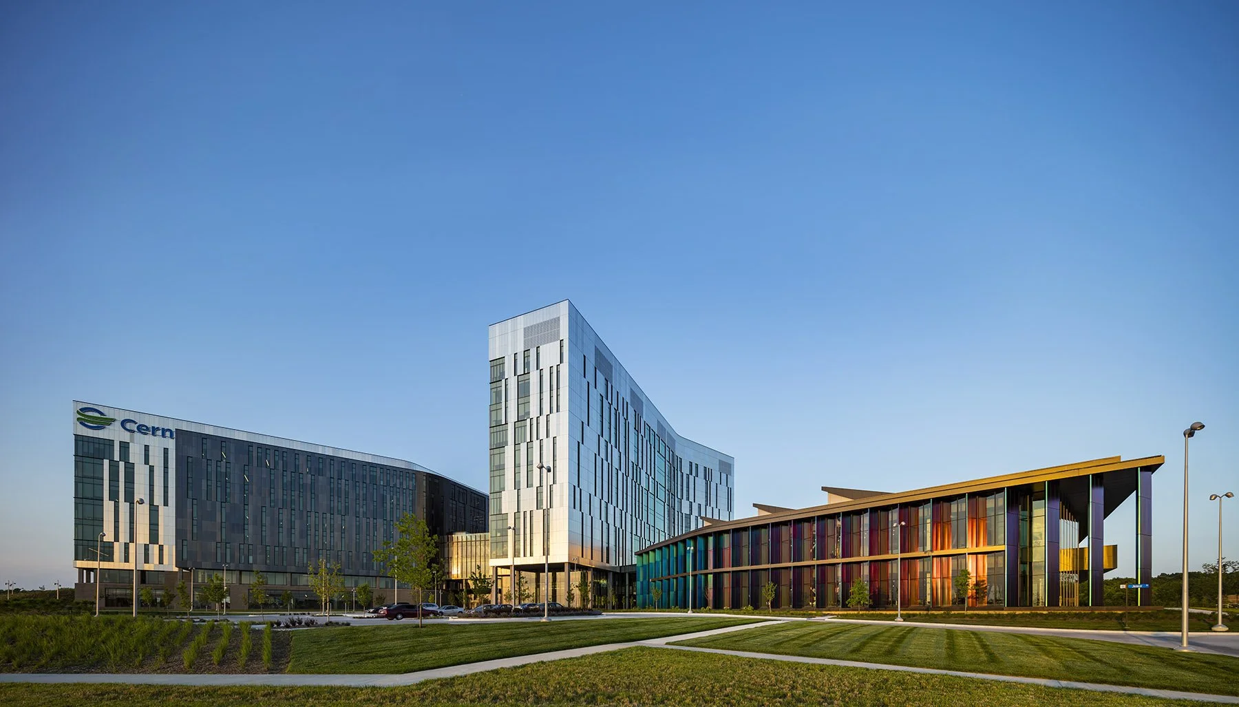 Cerner INN West Elevation.jpg