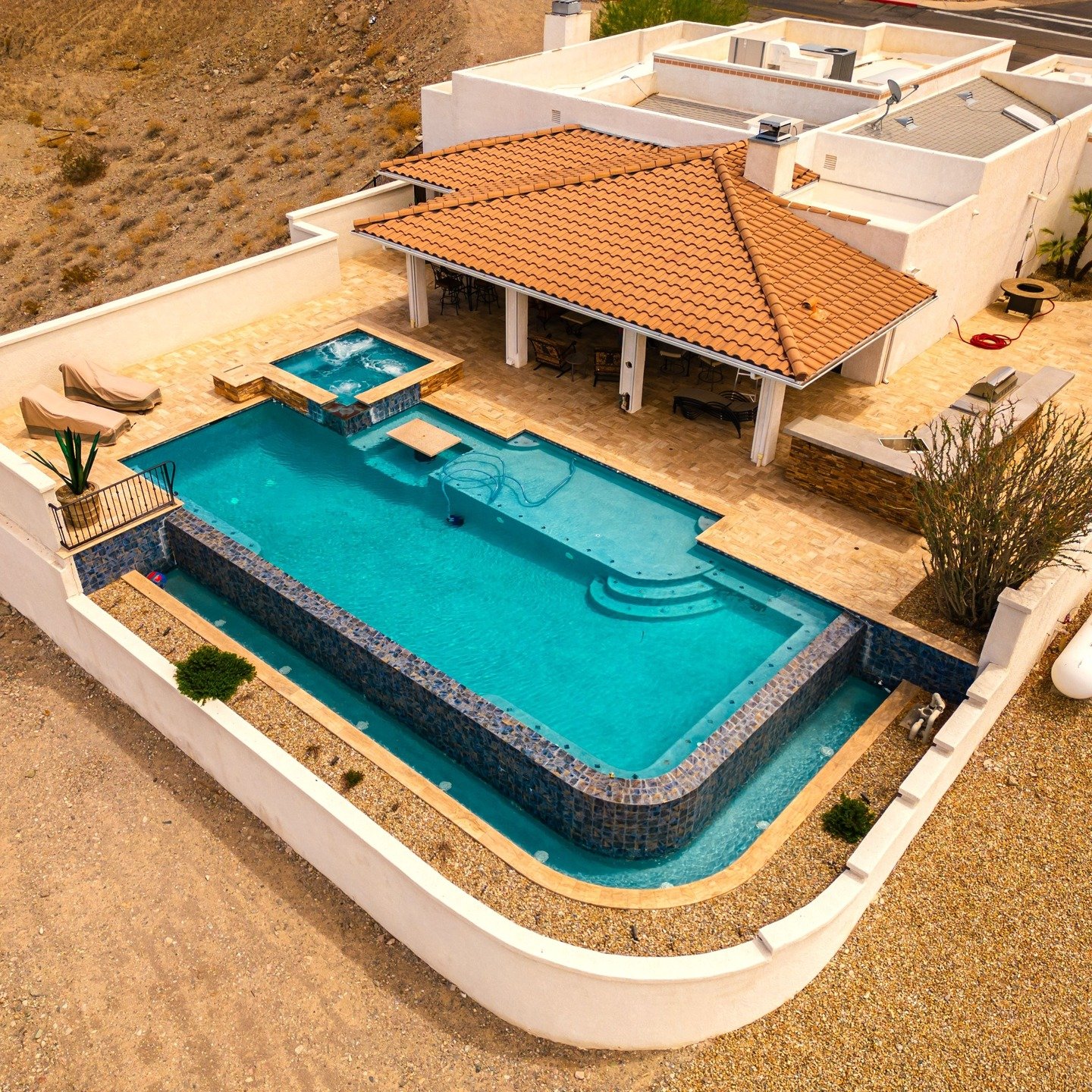 Build your oasis today!
#pool #builder #poolside #custom #contractor #arizona #lakehavasu #mohave #lakehavasucity