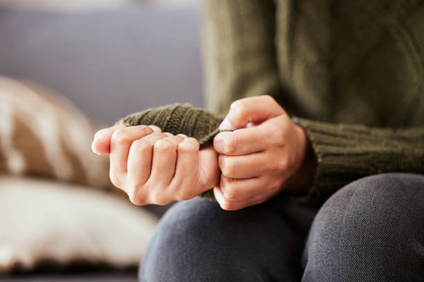 5 Grounding Techniques to Calm Anxiety in the Moment