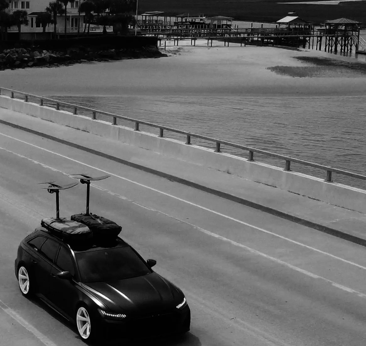Charleston hits different when you&rsquo;re flying above the water. ⚡️🌊
From the Ravenel Bridge to the marsh lines around Daniel Island, Elevated Surf Co delivers one of the cleanest ways to experience the Lowcountry &mdash; silent glide, zero wake,