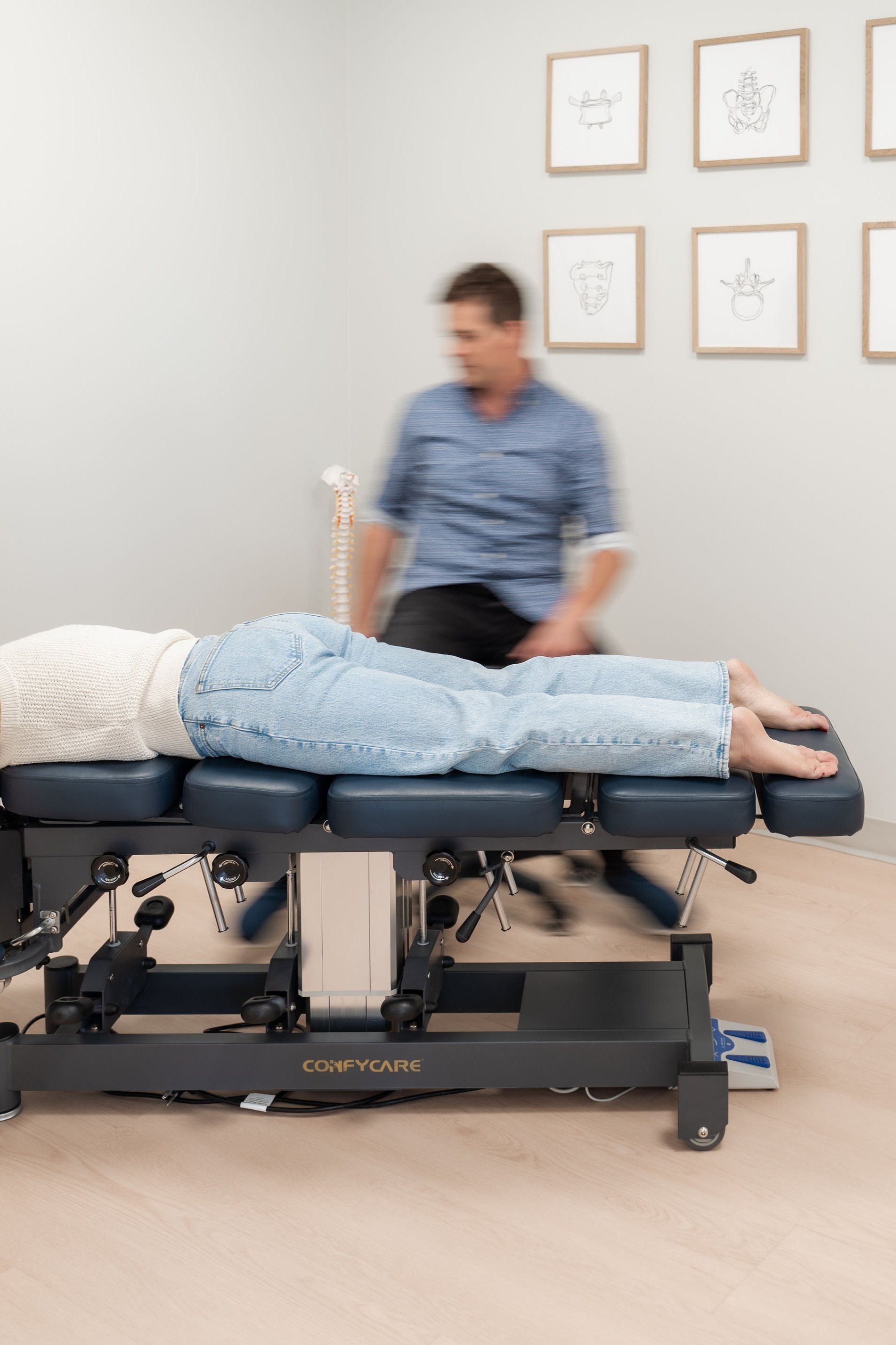 axiomchiro-calgarychiropractor-09802.jpg