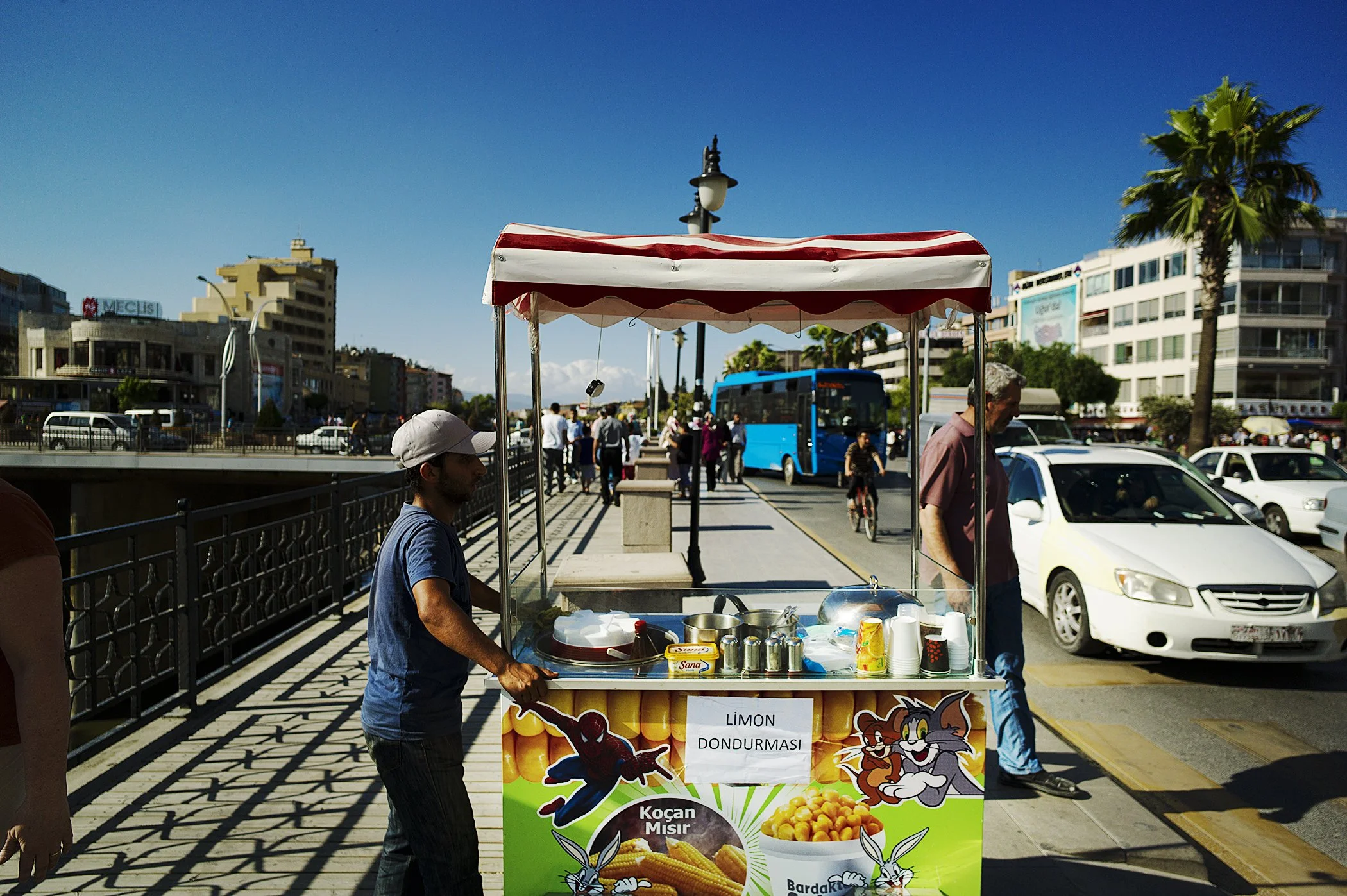 manfoodcart.jpg