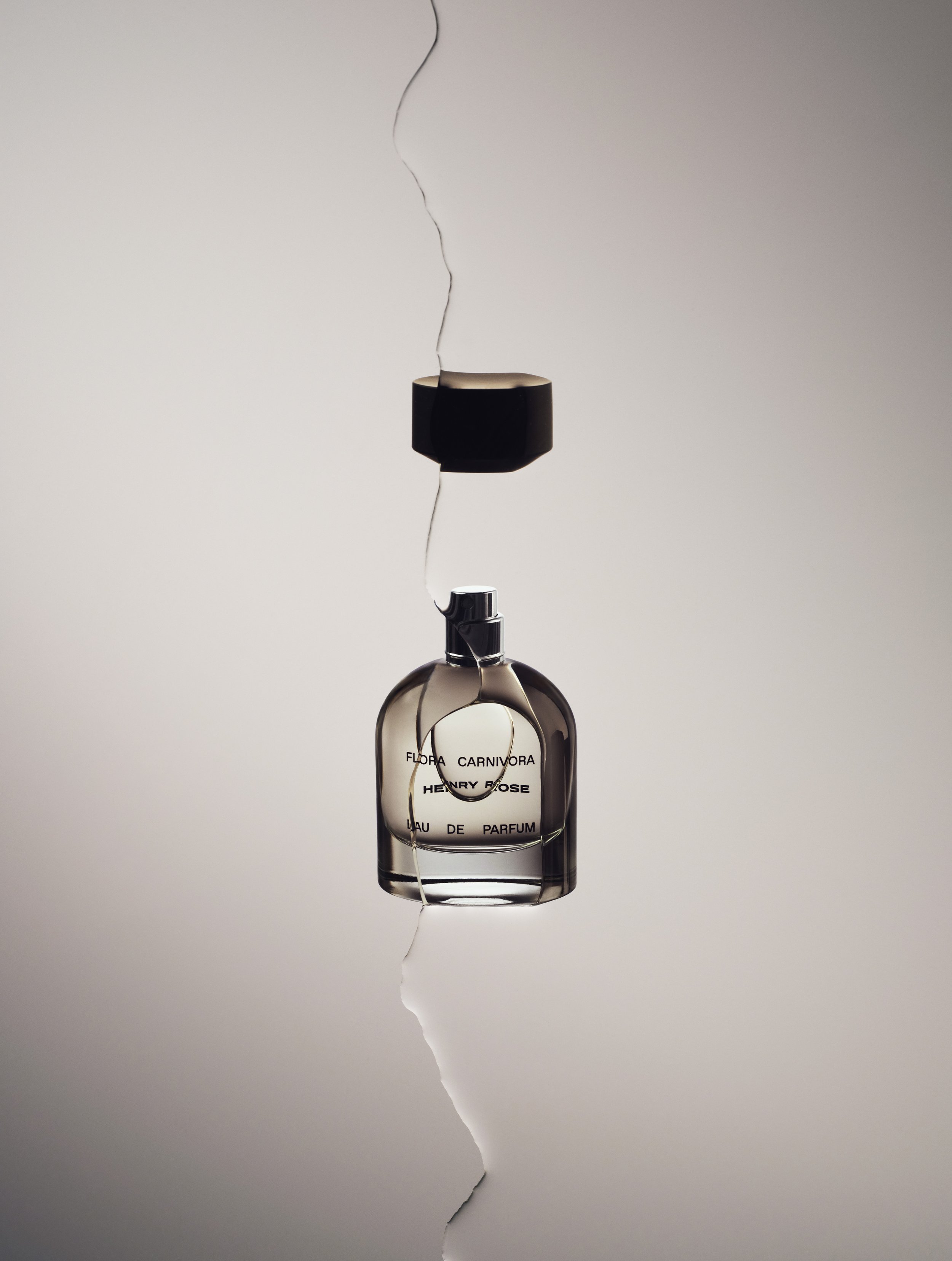 Q543_ABL_YARD_Henry Rose_Shot_01_0045_FNL.jpg