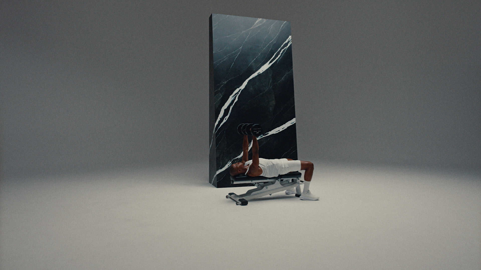 EQUINOX_30_v05 Conform.00_00_20_09.Still012.png