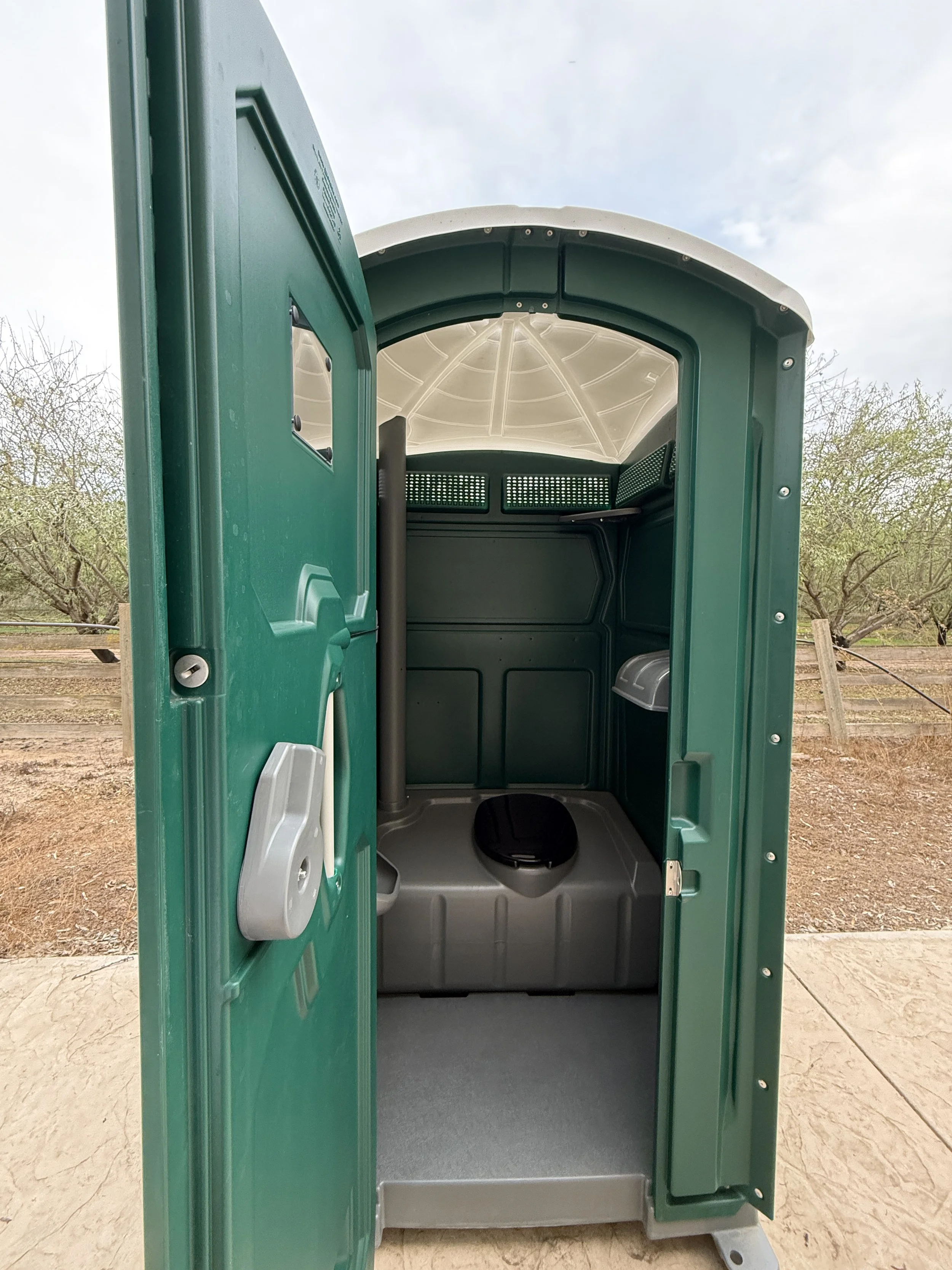 Portable Restrooms for Ongoing Farm &amp; Ranch Operations in Stanislaus County