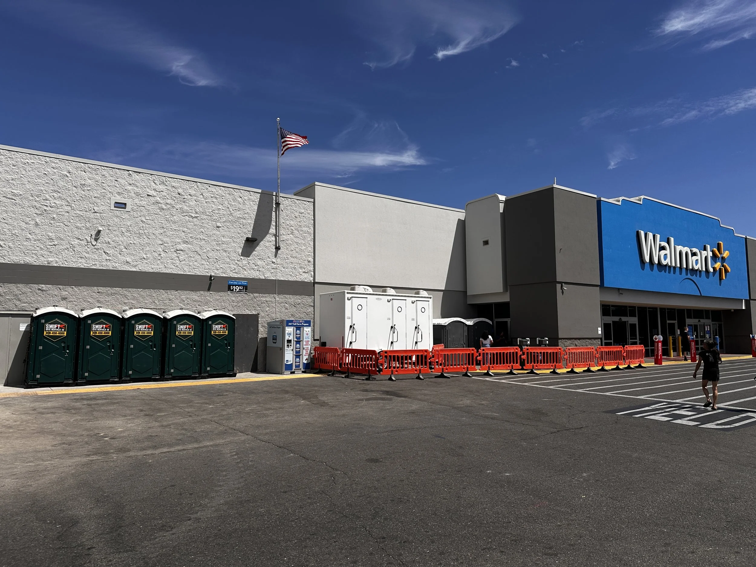 When the Restrooms Go Down: Emergency Portable Toilet Rentals in Modesto