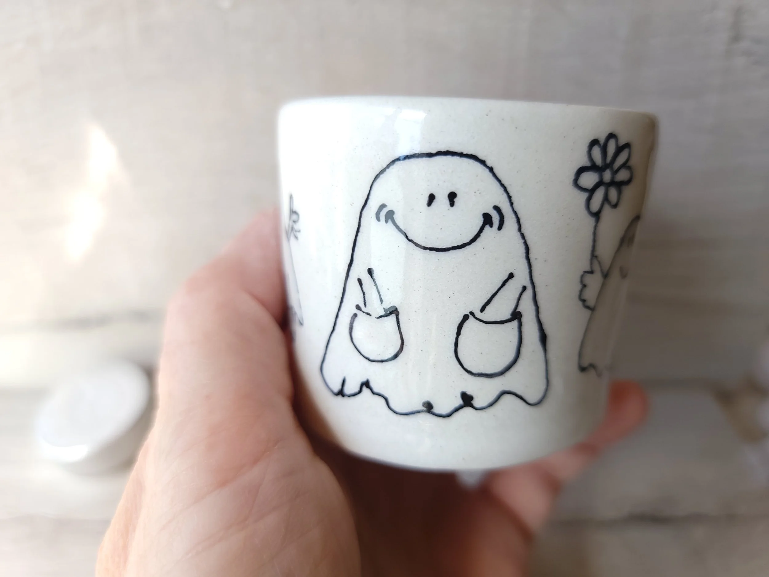 Little ghost pot 4