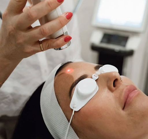 Transform Your Skin with ClearSilk: The Advanced Laser Treatment Comparable to Laser Genesis